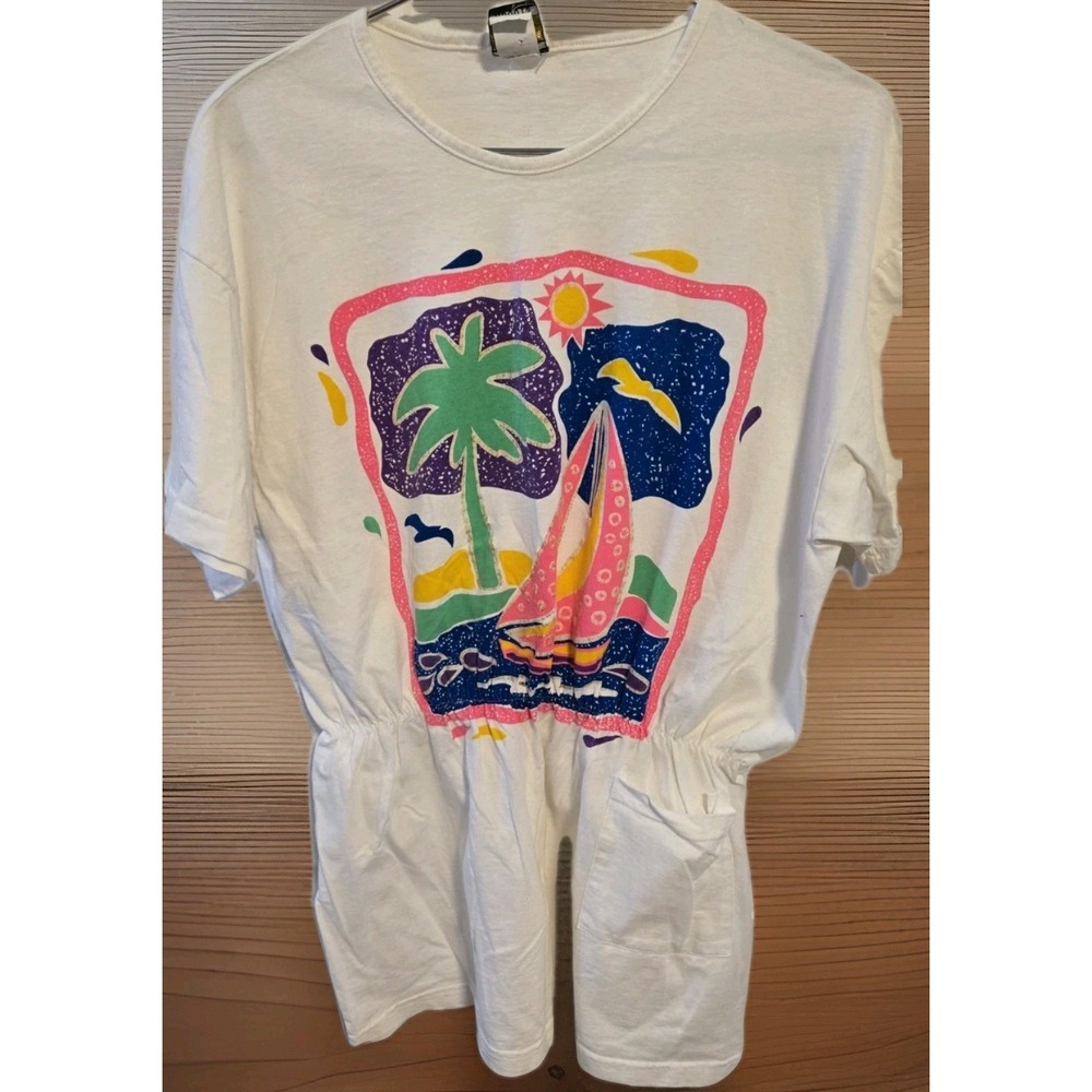90s Beach Graphic Cinched Waist Tee Sailboat Palm Tree Pockets USA‎ Vintage